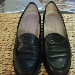 CHANEL Black Loafers Size 39M